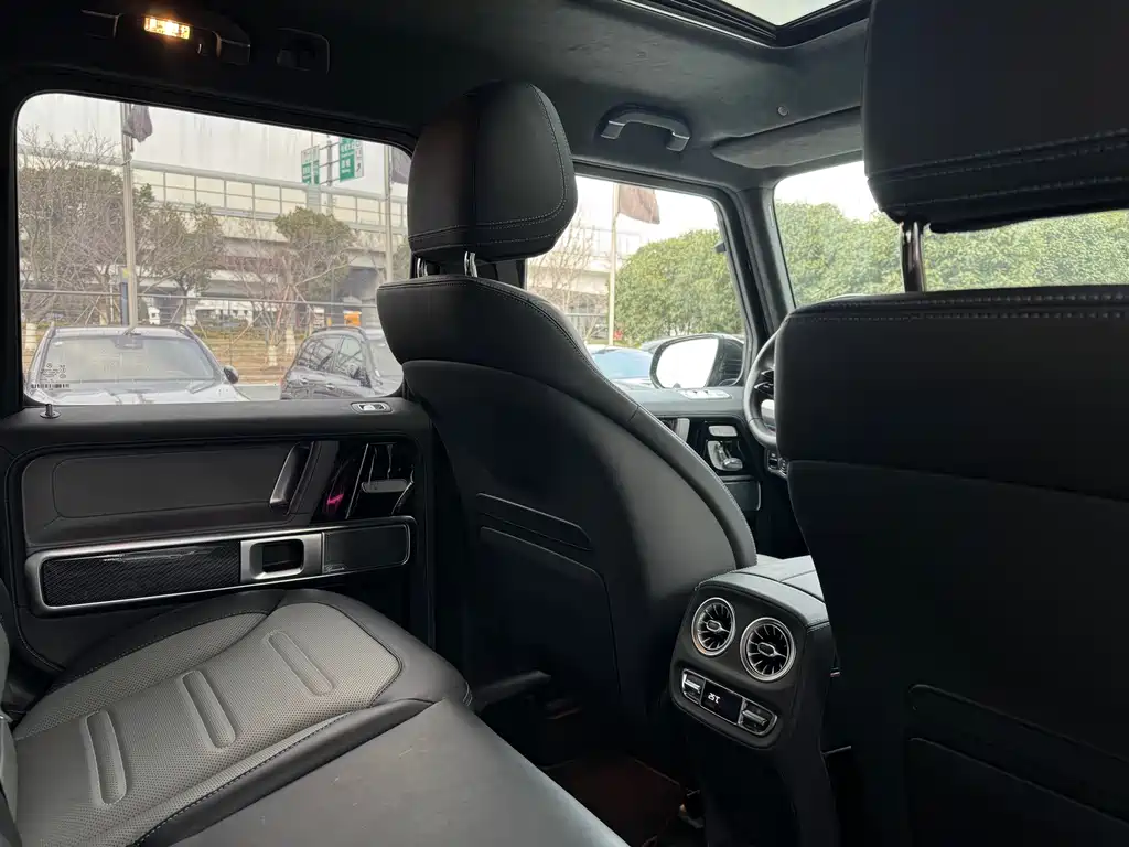 Mercedes-Benz Mercedes-Benz G-Class Electric 2025 G580 First Edition Special 2024 - thumbnail 12