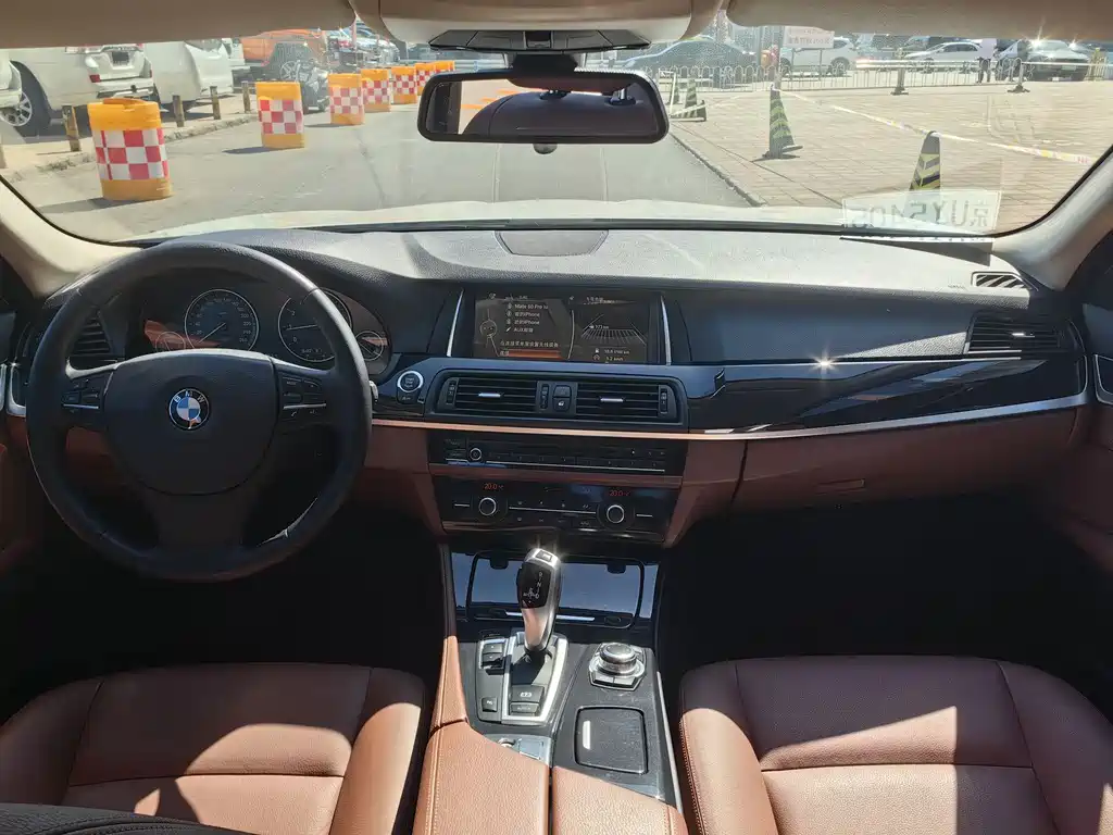 BMW BMW 5 Series Import 2014 520i Elegant Edition 2016 - thumbnail 4