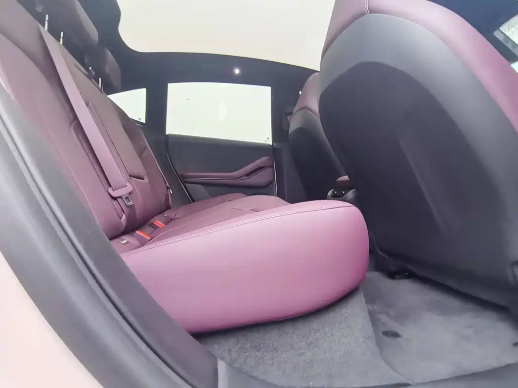 NIO NIO ET5 2022 75kWh 2023 - thumbnail 14