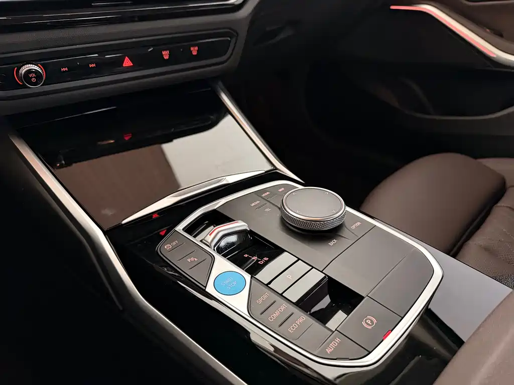 BMW BMW i3 2024 eDrive 35 L 2023 - thumbnail 7