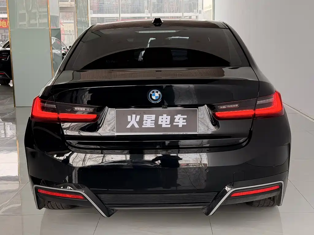 BMW BMW i3 2024 eDrive 35 L 2023 - thumbnail 11