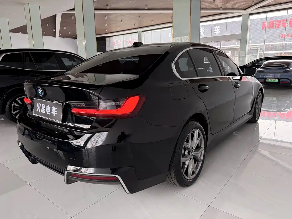 BMW BMW i3 2024 eDrive 35 L 2023 - thumbnail 12