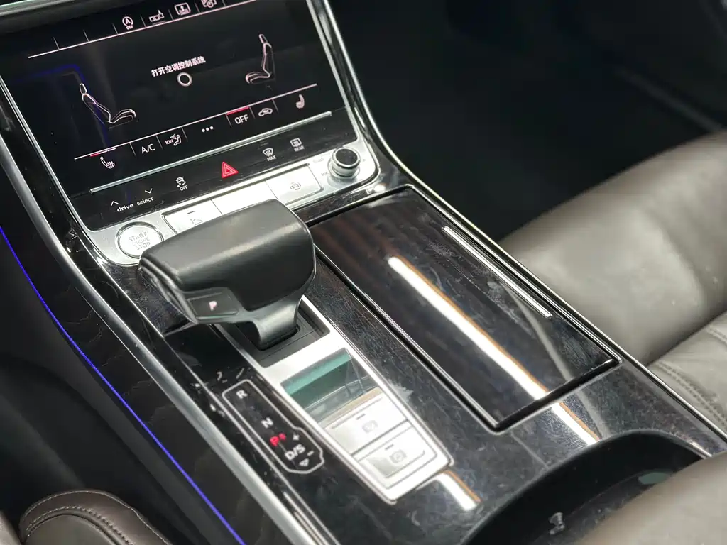 Audi Audi A8 2019 A8L 50 TFSI quattro Comfort Line 2019 - thumbnail 16
