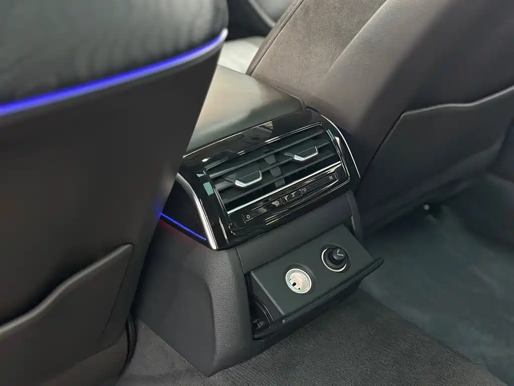 Audi Audi A8 2019 A8L 50 TFSI quattro Comfort Line 2019 - thumbnail 19