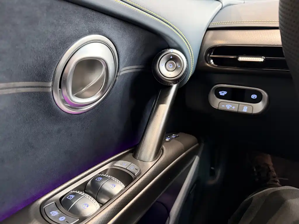 Genesis Genesis GV60 2023 Performance AWD Dual Motor Flagship Edition 2023 - thumbnail 10