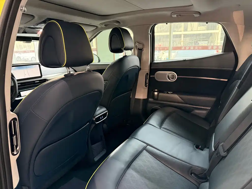 Genesis Genesis GV60 2023 Performance AWD Dual Motor Flagship Edition 2023 - thumbnail 13