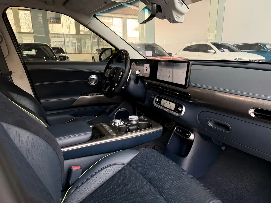 Genesis Genesis GV60 2023 Performance AWD Dual Motor Flagship Edition 2023 - thumbnail 14