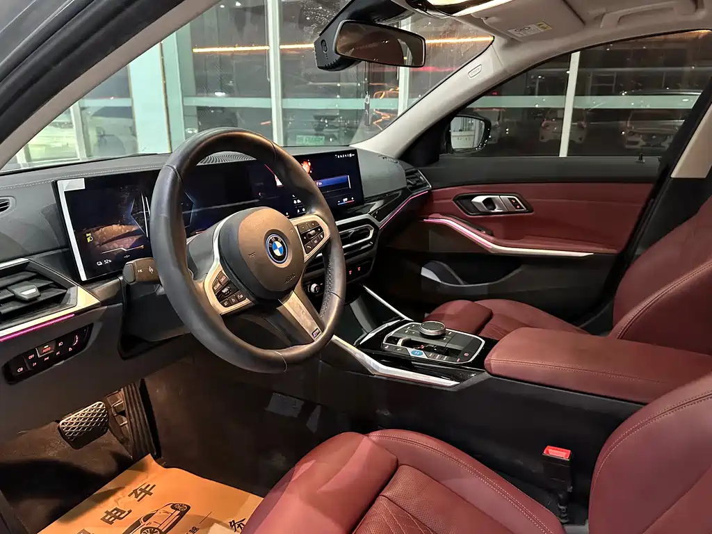 BMW BMW i3 2022 eDrive 35 L 2023 - thumbnail 4