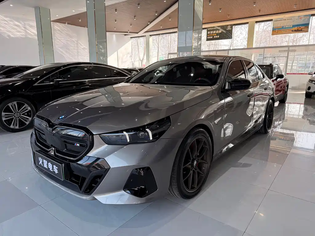 BMW BMW i5 M60 2024 xDrive M60 2025