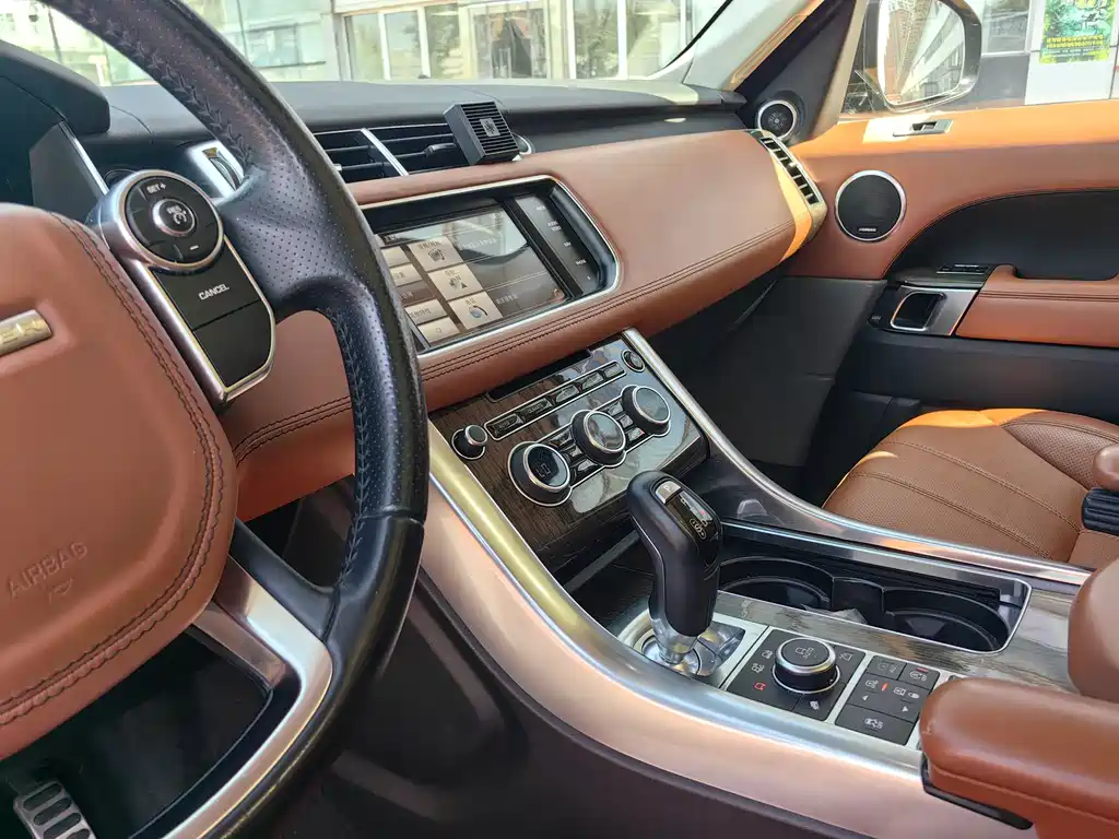 Land Rover Range Rover Sport 2014 3.0 SC V6 HSE DYNAMIC 2014 - thumbnail 4