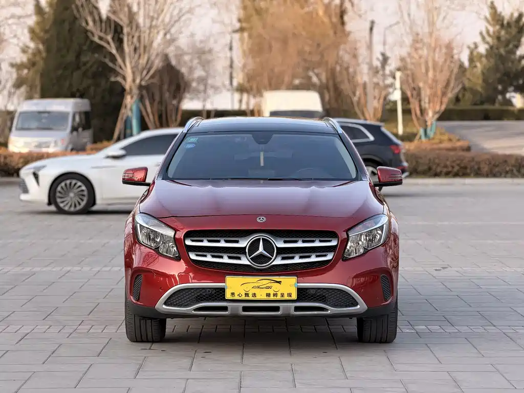 Mercedes-Benz Mercedes-Benz GLA 2018 GLA 200 Sport Edition 2019 - thumbnail 2