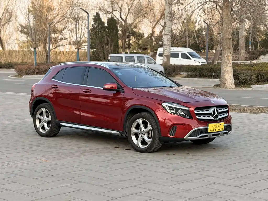 Mercedes-Benz Mercedes-Benz GLA 2018 GLA 200 Sport Edition 2019 - thumbnail 3