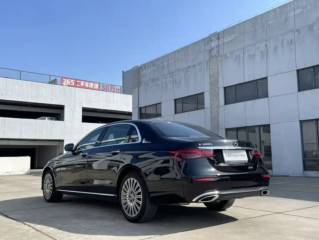 Mercedes-Benz Mercedes-Benz E-Class 2023 Model Year Facelift E 300 L Luxury Edition 2023 - thumbnail 7