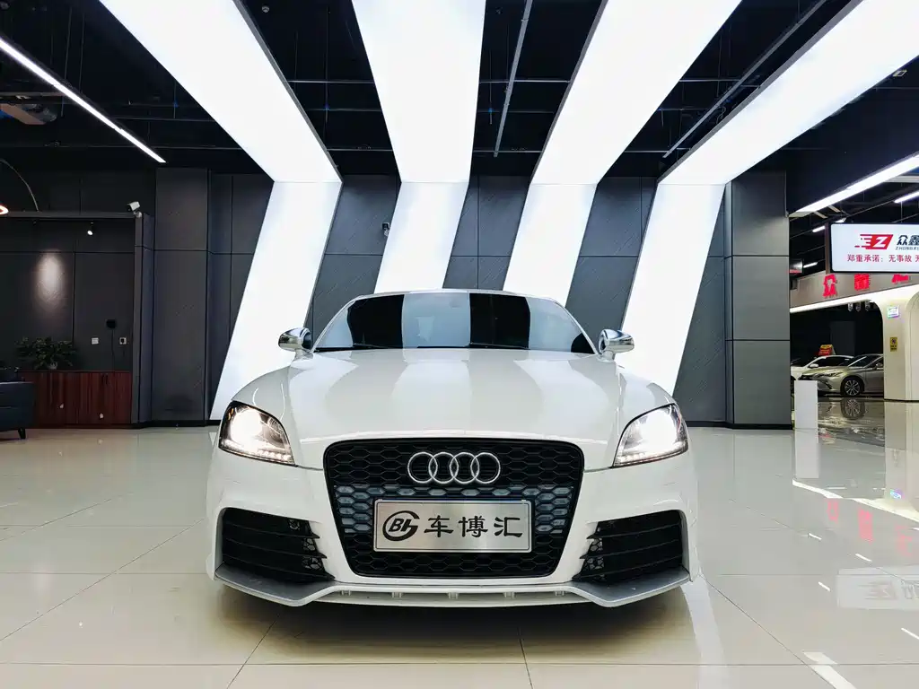 Audi Audi TT 2011 TT Coupe 2.0 TFSI 2012 - thumbnail 2