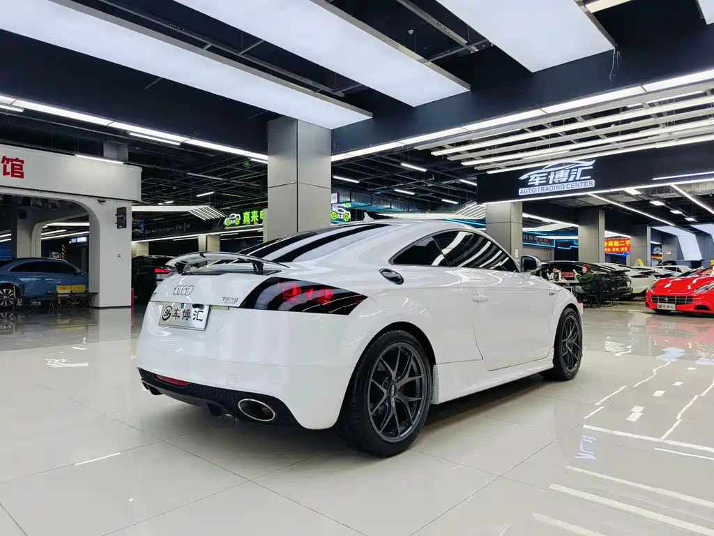 Audi Audi TT 2011 TT Coupe 2.0 TFSI 2012 - thumbnail 6