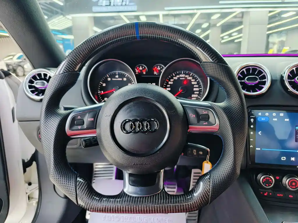 Audi Audi TT 2011 TT Coupe 2.0 TFSI 2012 - thumbnail 12