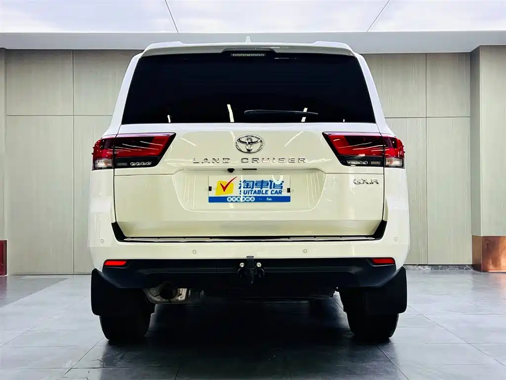 Toyota Land Cruiser (Imported) 2025 Model 4.0L Automatic 2025 - thumbnail 5