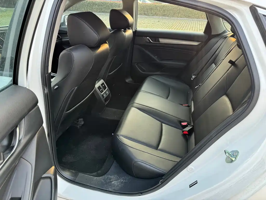Honda Honda Accord 2022 Hybrid 2.0L Sport Edition 2022 - thumbnail 4