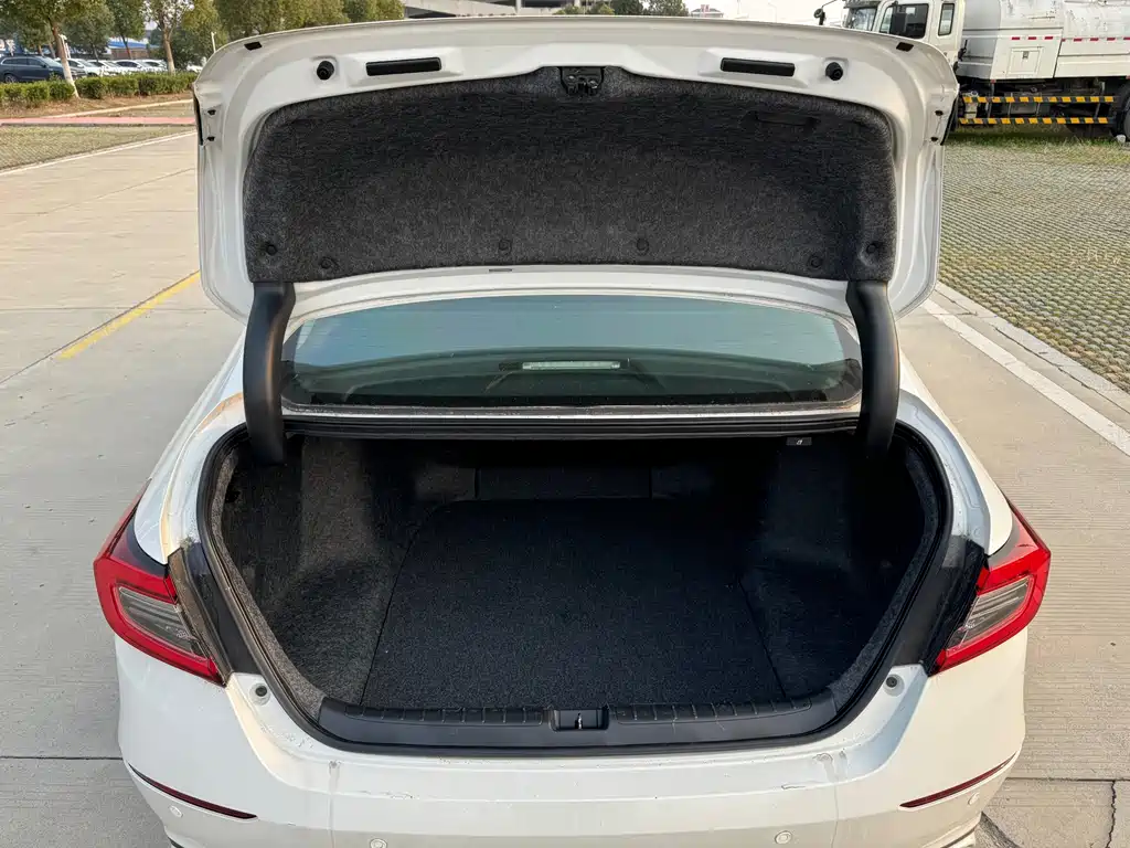 Honda Honda Accord 2022 Hybrid 2.0L Sport Edition 2022 - thumbnail 12