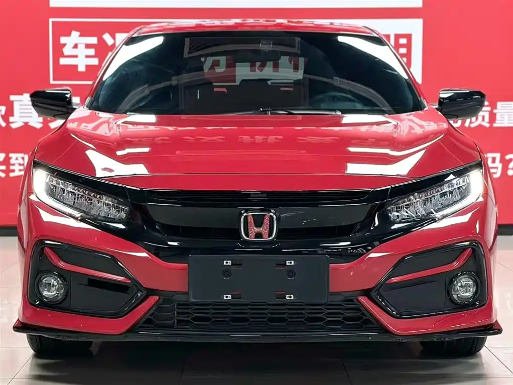Honda Honda Civic 2021 Hatchback 220TURBO CVT潮酷控  Wait, let me correct that - "潮酷控" is not an internationally accepted model name. The proper international model name would be:  Honda Civic 2021 Hatchback 220TURBO CVT 2023 - thumbnail 2