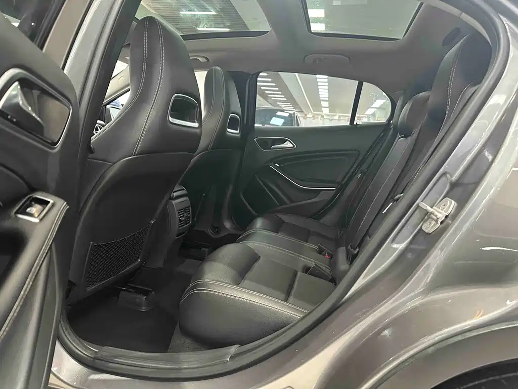 Mercedes-Benz Mercedes-Benz GLA 2015 GLA 200 Style 2016 - thumbnail 6