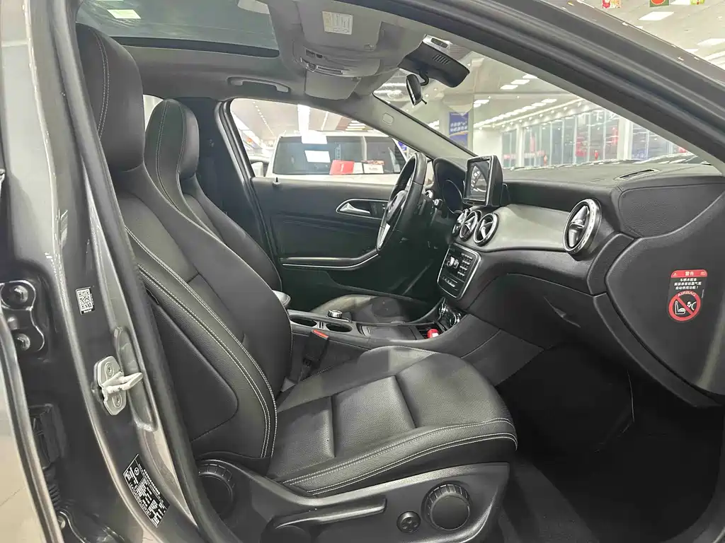 Mercedes-Benz Mercedes-Benz GLA 2015 GLA 200 Style 2016 - thumbnail 7