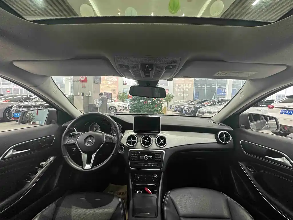 Mercedes-Benz Mercedes-Benz GLA 2015 GLA 200 Style 2016 - thumbnail 10