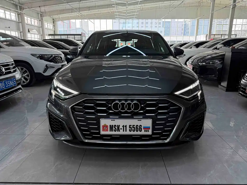 Audi Audi A3 Sportback 35 TFSI 2023 Fashion Sport Edition 2023 - thumbnail 2