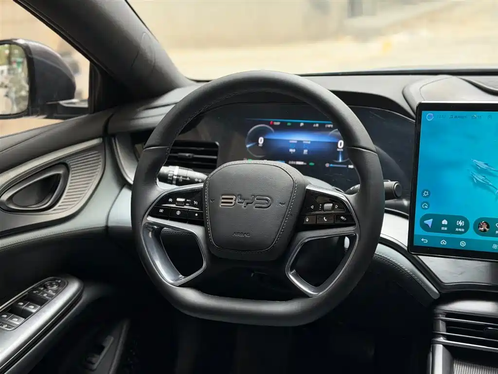 BYD BYD Seal 2024 Honor Edition DM-i 1.5L 121km Elite 2024 - thumbnail 7