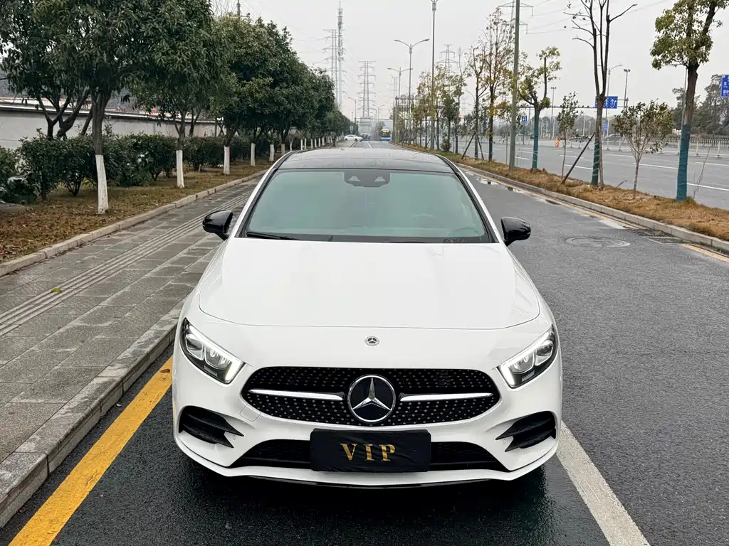 Mercedes-Benz Mercedes-Benz A-Class 2020 Facelift A 220 L 4MATIC Sport Sedan 2021 - thumbnail 2