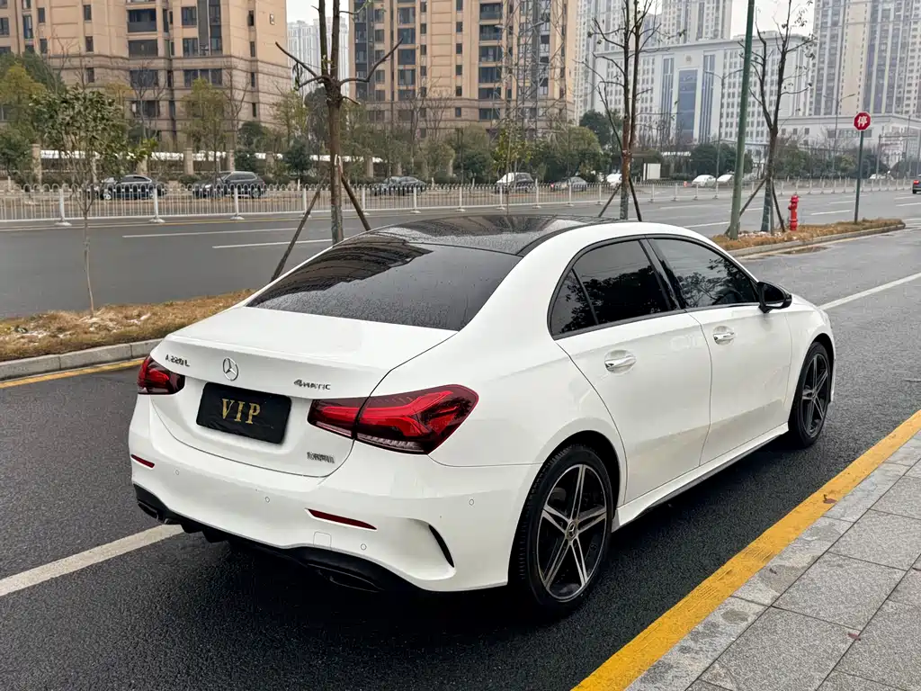 Mercedes-Benz Mercedes-Benz A-Class 2020 Facelift A 220 L 4MATIC Sport Sedan 2021 - thumbnail 7