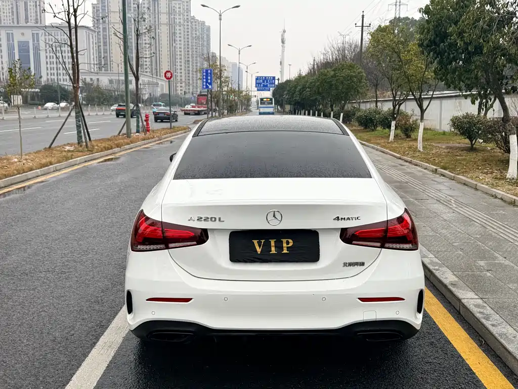 Mercedes-Benz Mercedes-Benz A-Class 2020 Facelift A 220 L 4MATIC Sport Sedan 2021 - thumbnail 8