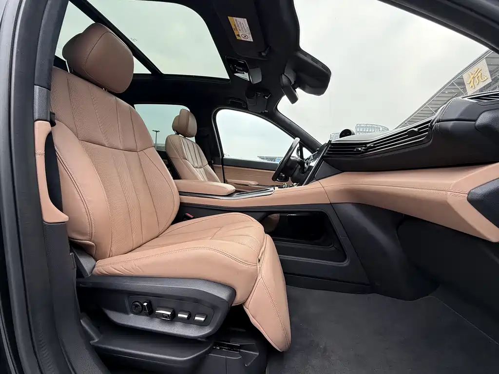 NIO NIO ES8 2020 Signature 6-Seat Version 580KM 2022 - thumbnail 13