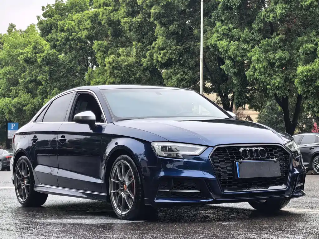 Audi Audi S3 2017 Facelift S3 2.0T Sedan 2017 - thumbnail 3