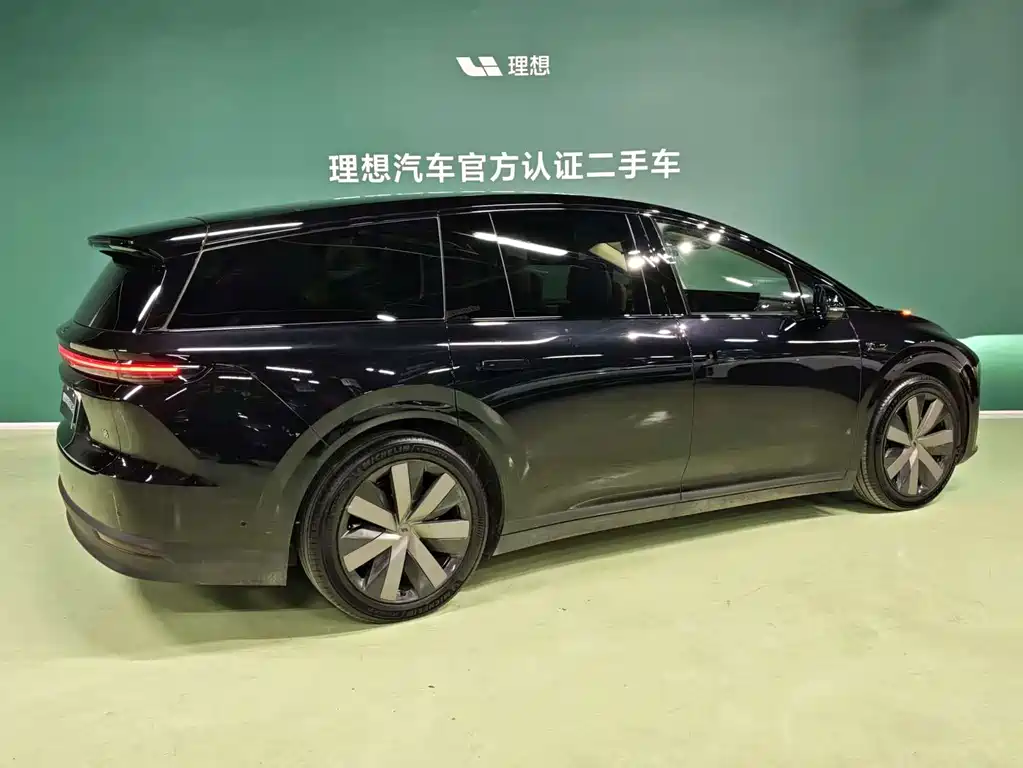 Li Auto Li Auto i8 2025 Standard Edition 2025 - thumbnail 3