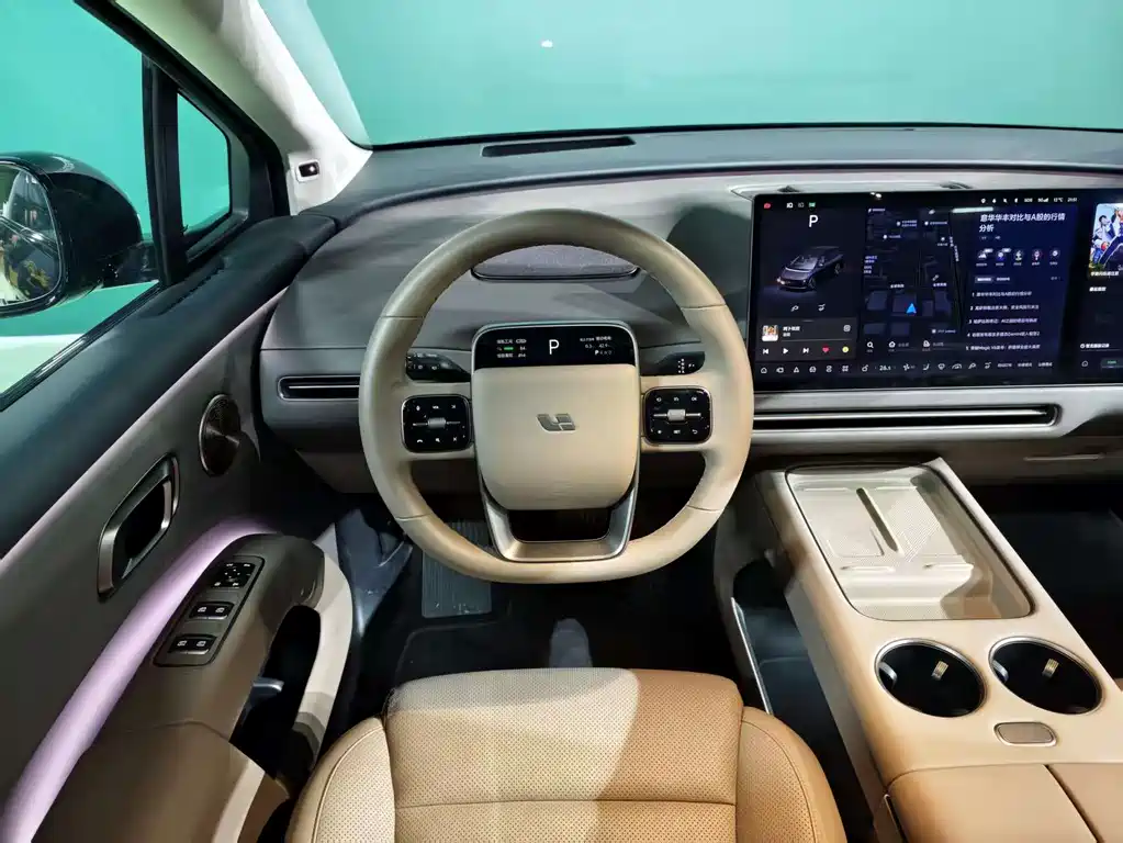 Li Auto Li Auto i8 2025 Standard Edition 2025 - thumbnail 5