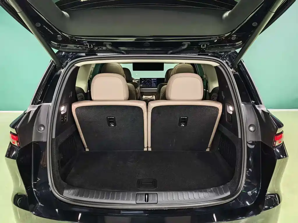 Li Auto Li Auto i8 2025 Standard Edition 2025 - thumbnail 8