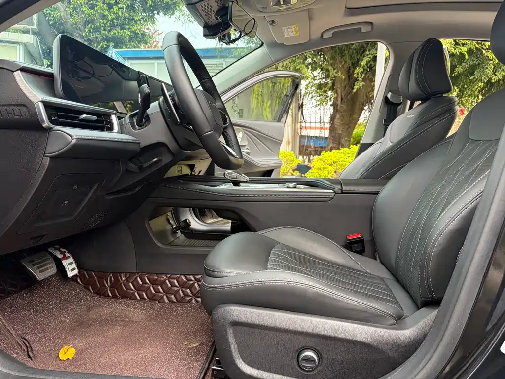 Chery Arrizo 8 2023 High Energy Edition 2.0T DCT 2023 - thumbnail 6