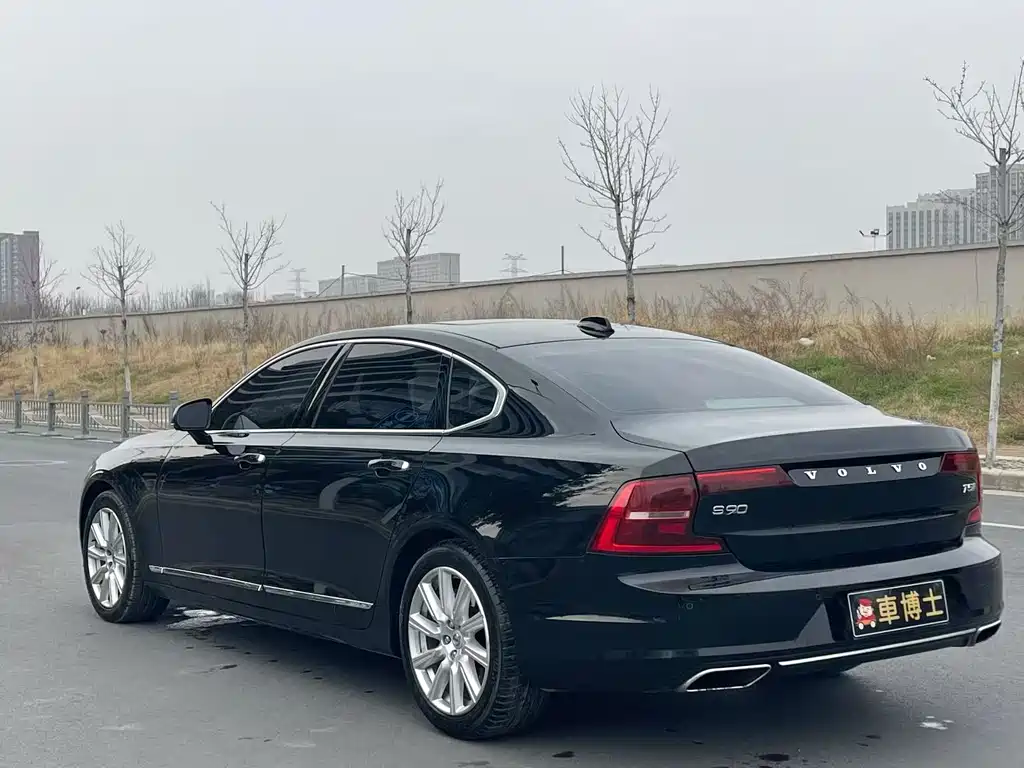 Volvo Volvo S90 2020 T5 Momentum Luxury Edition 2019 - thumbnail 7