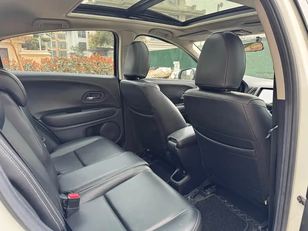 Honda Honda Vezel 2020 1.5L CVT Advance Edition 2021 - thumbnail 10