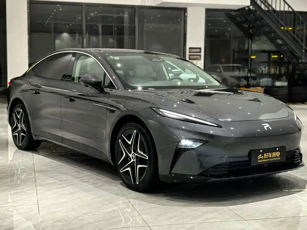 Roewe Rising Auto F7 2023 Advanced Edition 2026 - thumbnail 3