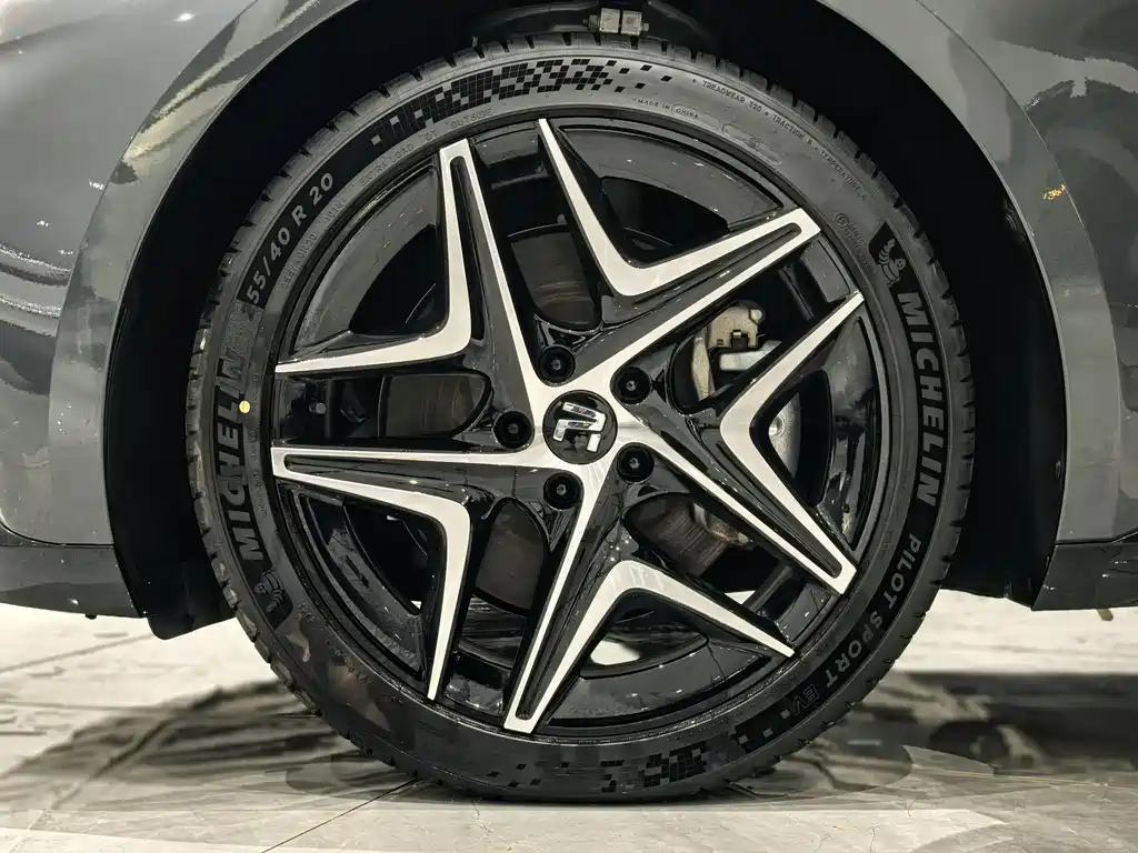 Roewe Rising Auto F7 2023 Advanced Edition 2026 - thumbnail 14
