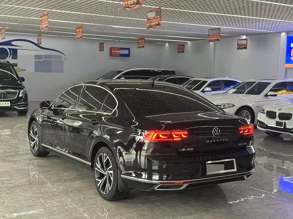 Volkswagen Magotan 2020 330TSI DSG Luxury Edition 2021 - thumbnail 9