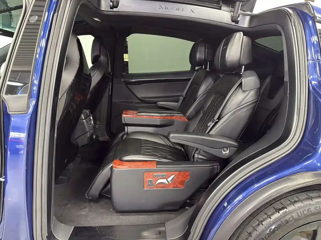 Tesla Model X 75D 2017 - thumbnail 11