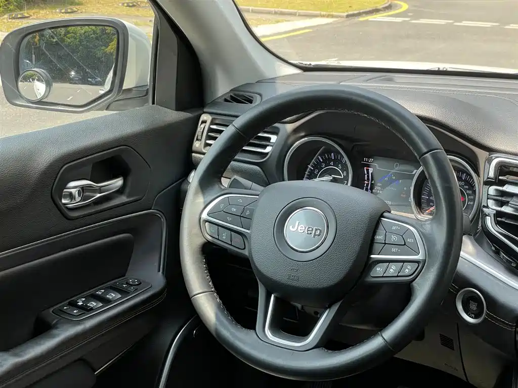 Jeep Grand Commander 2018 2.0T AWD Intelligent Enjoyment Edition China VI 2019 - thumbnail 22