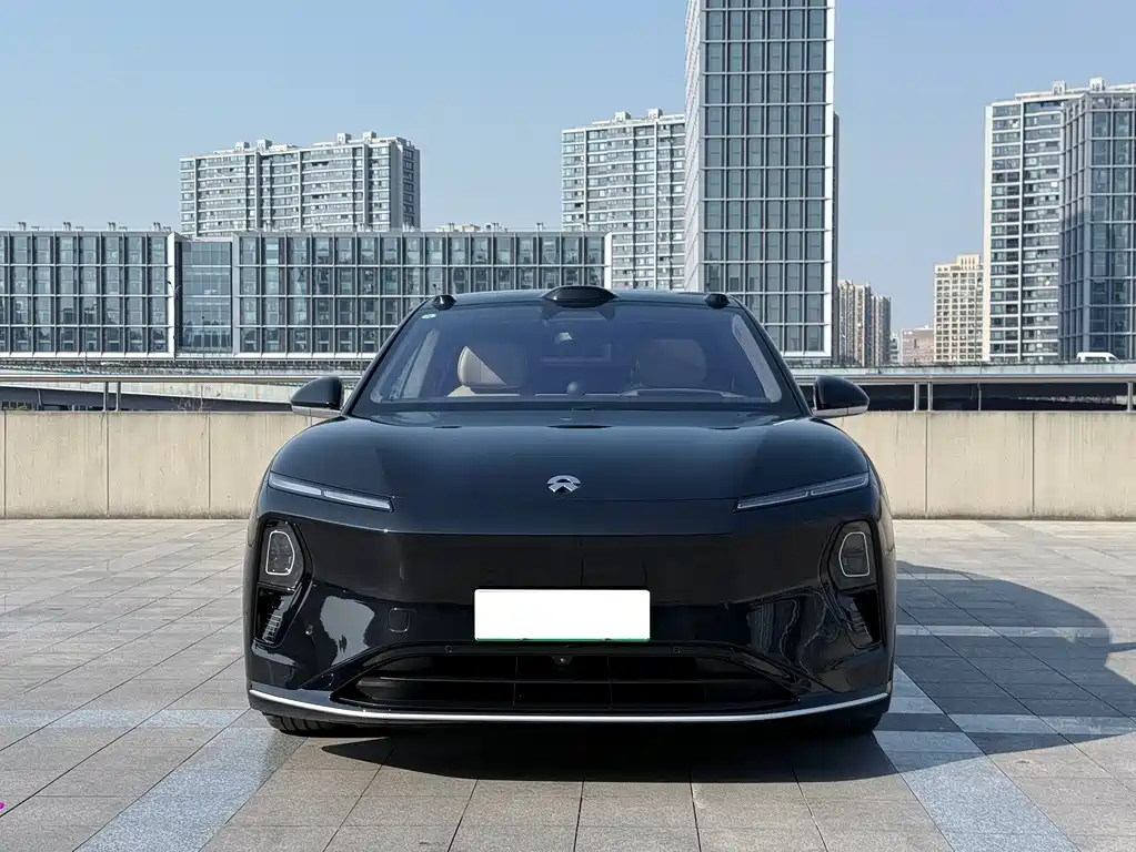 NIO NIO ET9 2025 Model 102kWh 2025 - thumbnail 2