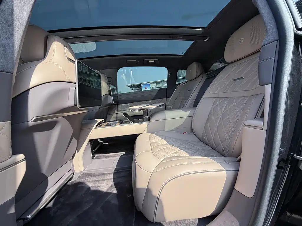 NIO NIO ET9 2025 Model 102kWh 2025 - thumbnail 10