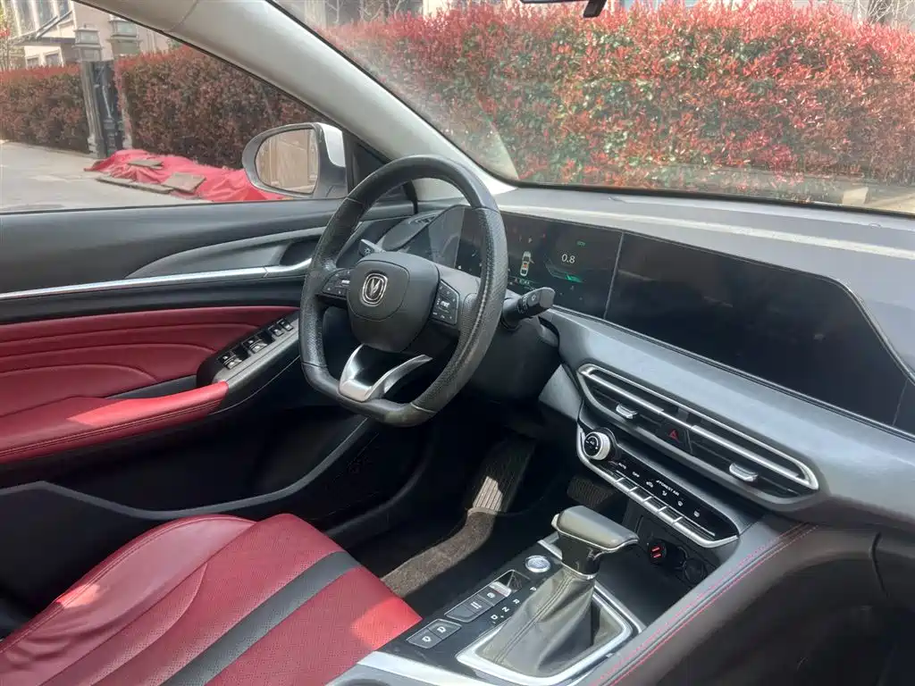 Changan Yidong 2022 PLUS Blue Whale NE 1.4T GDI DCT Flagship Edition 2022 - thumbnail 7