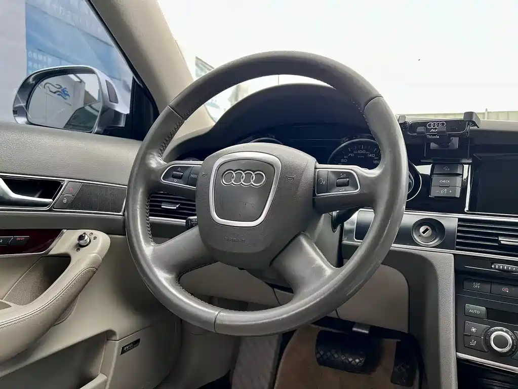 Audi Audi A6L 2011 3.0 TFSI quattro Luxury Edition 2011 - thumbnail 12