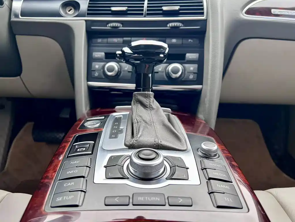 Audi Audi A6L 2011 3.0 TFSI quattro Luxury Edition 2011 - thumbnail 14